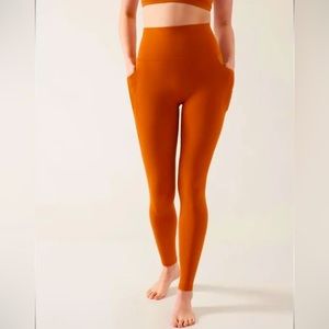 Athleta Transcend Leggings